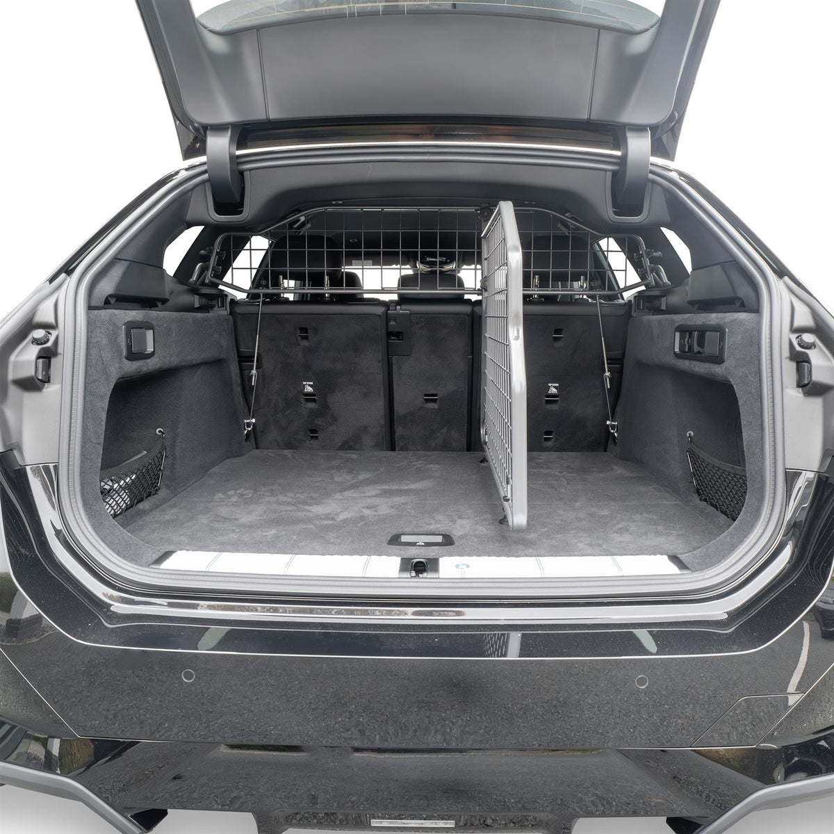 BMW 5 Series Touring Boot Divider (2024-on)