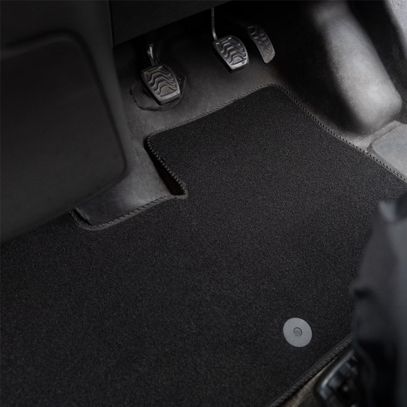 Toyota Hilux (2011-2016) Carpet Floor Mat