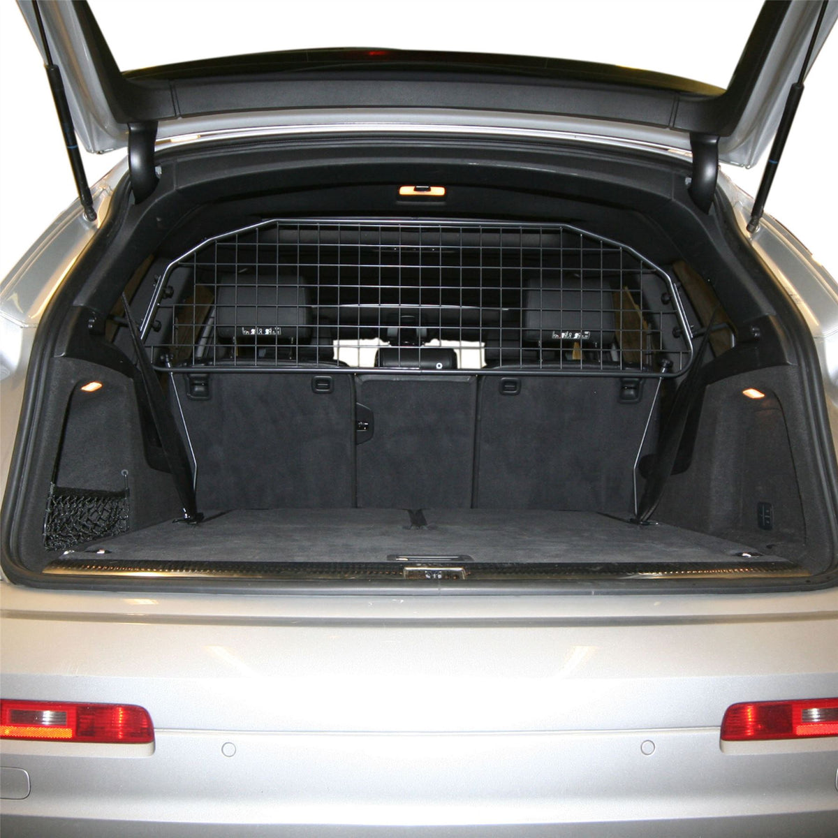 Audi Q7 Dog Guard (2005-2015)