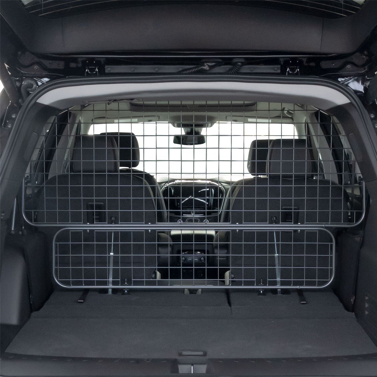 Chevrolet Traverse Dog Guard (2017-2021)